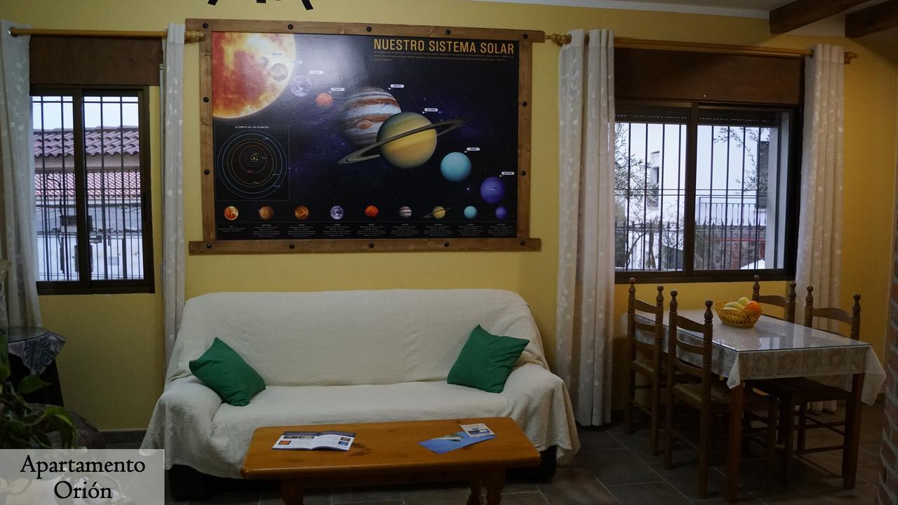 Apartamentos Estrellas De Monfraguee Torrejón el Rubio Exteriér fotografie