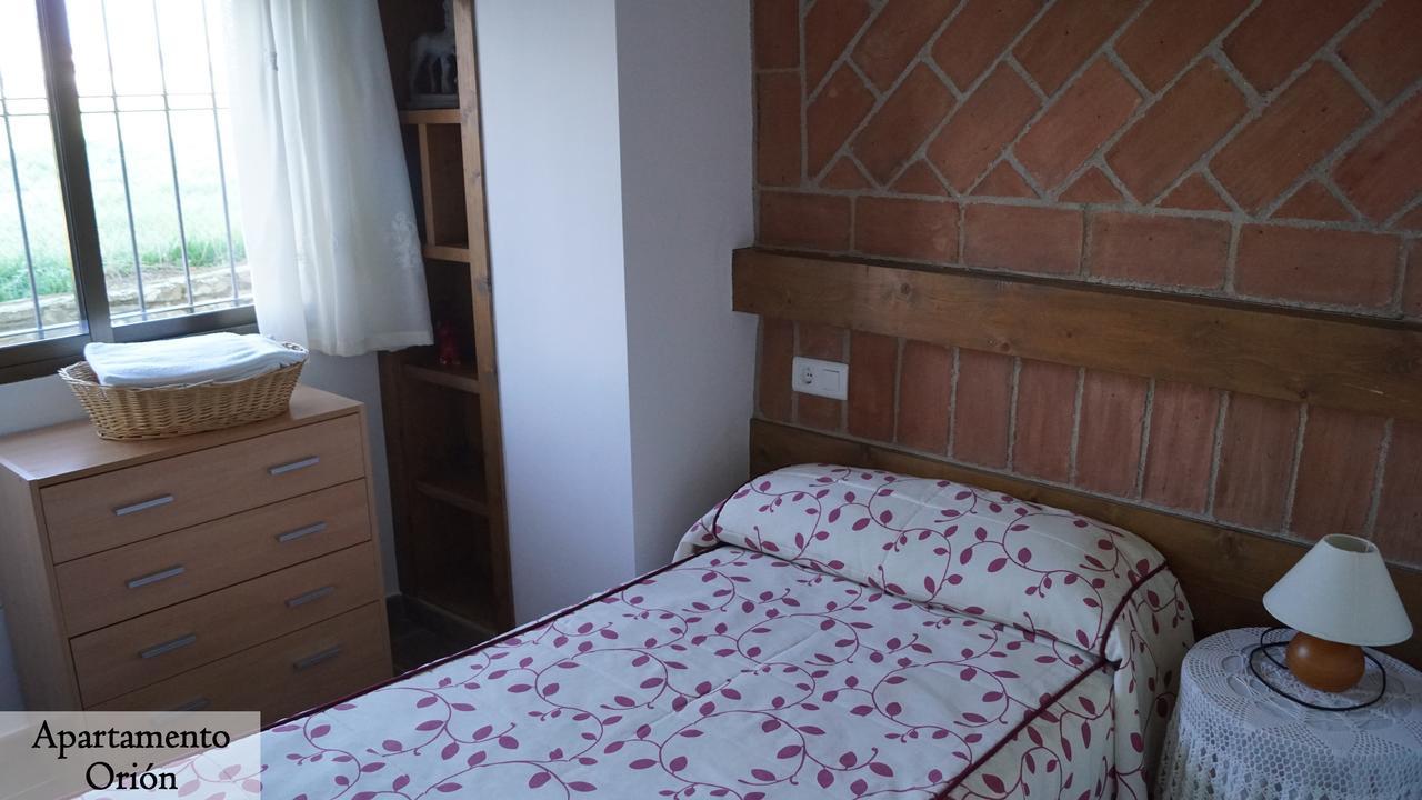 Apartamentos Estrellas De Monfraguee Torrejón el Rubio Exteriér fotografie
