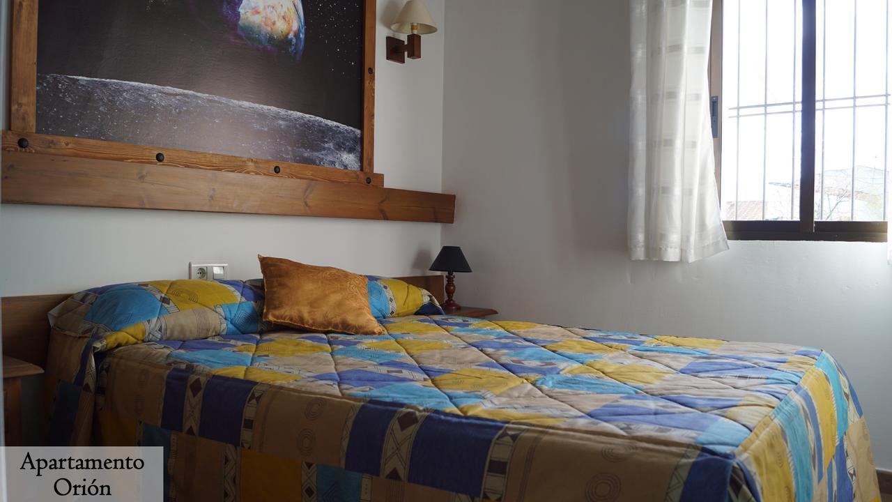 Apartamentos Estrellas De Monfraguee Torrejón el Rubio Exteriér fotografie